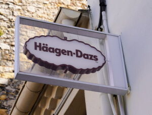 haagen dazs shop sign